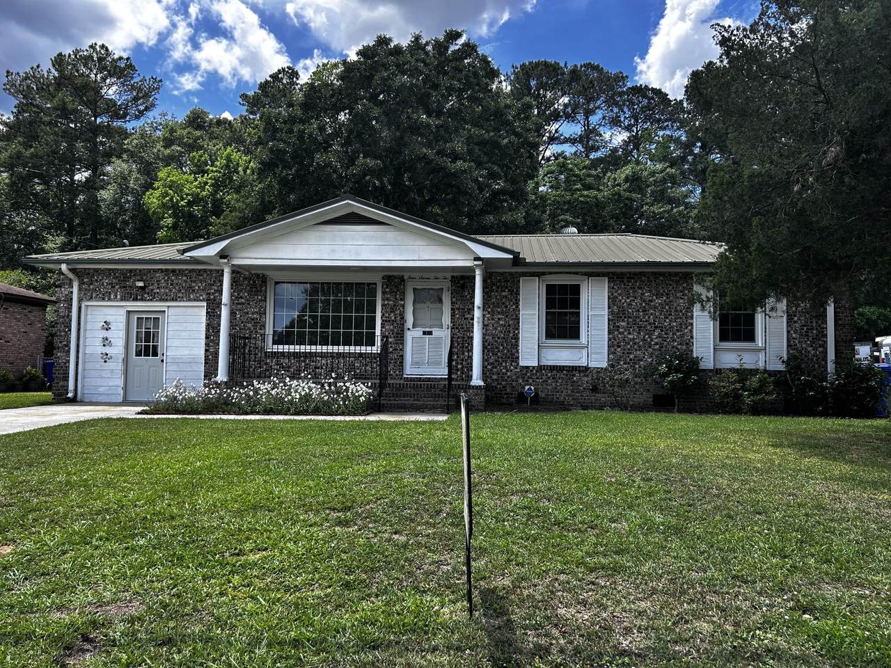 4722 Foxwood Drive - Photo 1