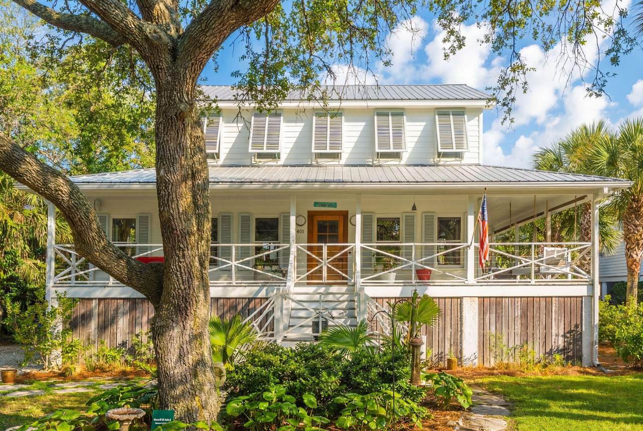 401 Seabreeze Lane - Photo 1