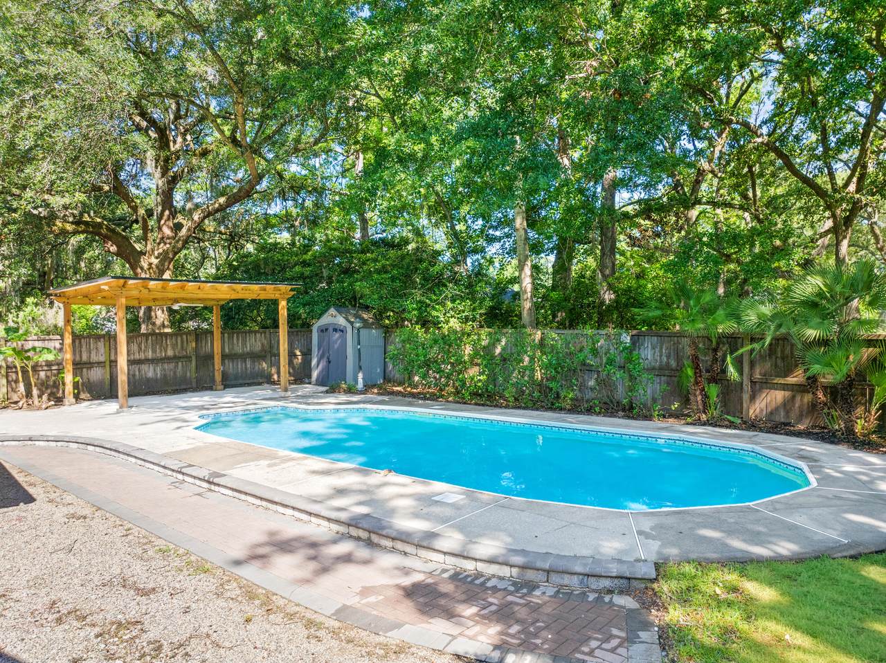 29 Hillcreek Boulevard - Photo 1