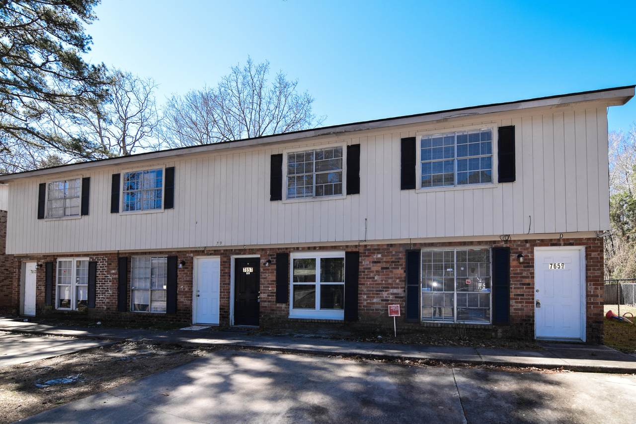 7655 Hunters Ridge Lane - Photo 1