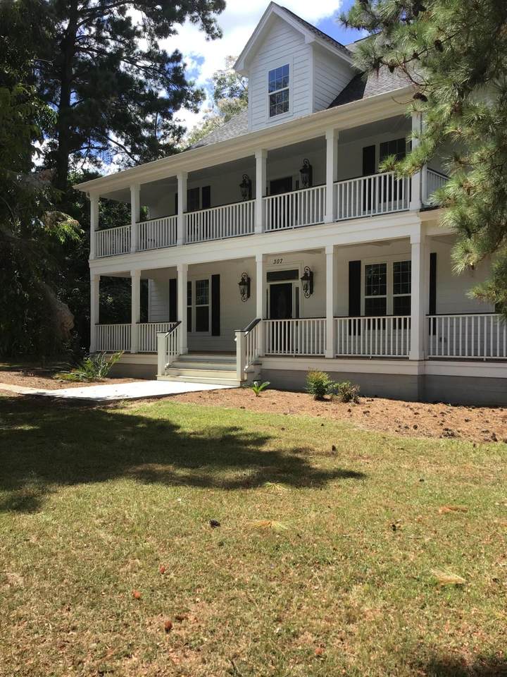 307 May Street - Photo 1