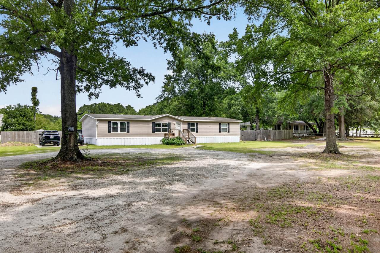 845 Butternut Road - Photo 1