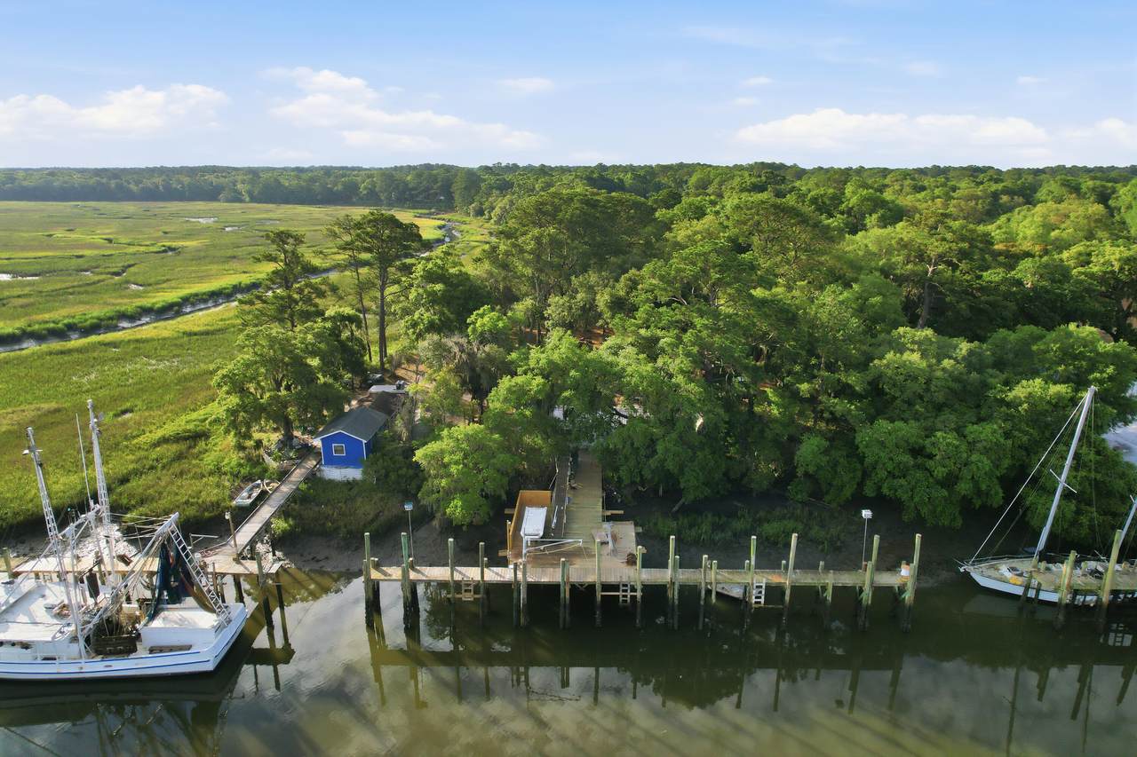 https://bt-photos.global.ssl.fastly.net/charleston/1280_boomver_1_26017446-2.jpg