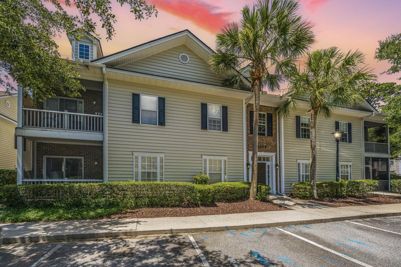4005 Radcliffe Place Drive - Photo 1
