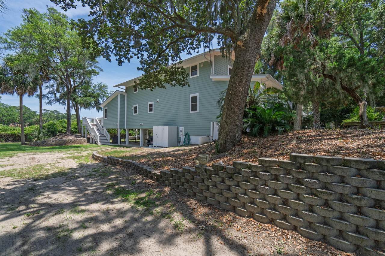 3204 Fort Street - Photo 1