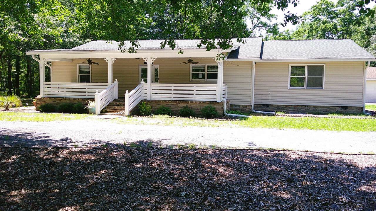 222 Fiddie Street - Photo 1