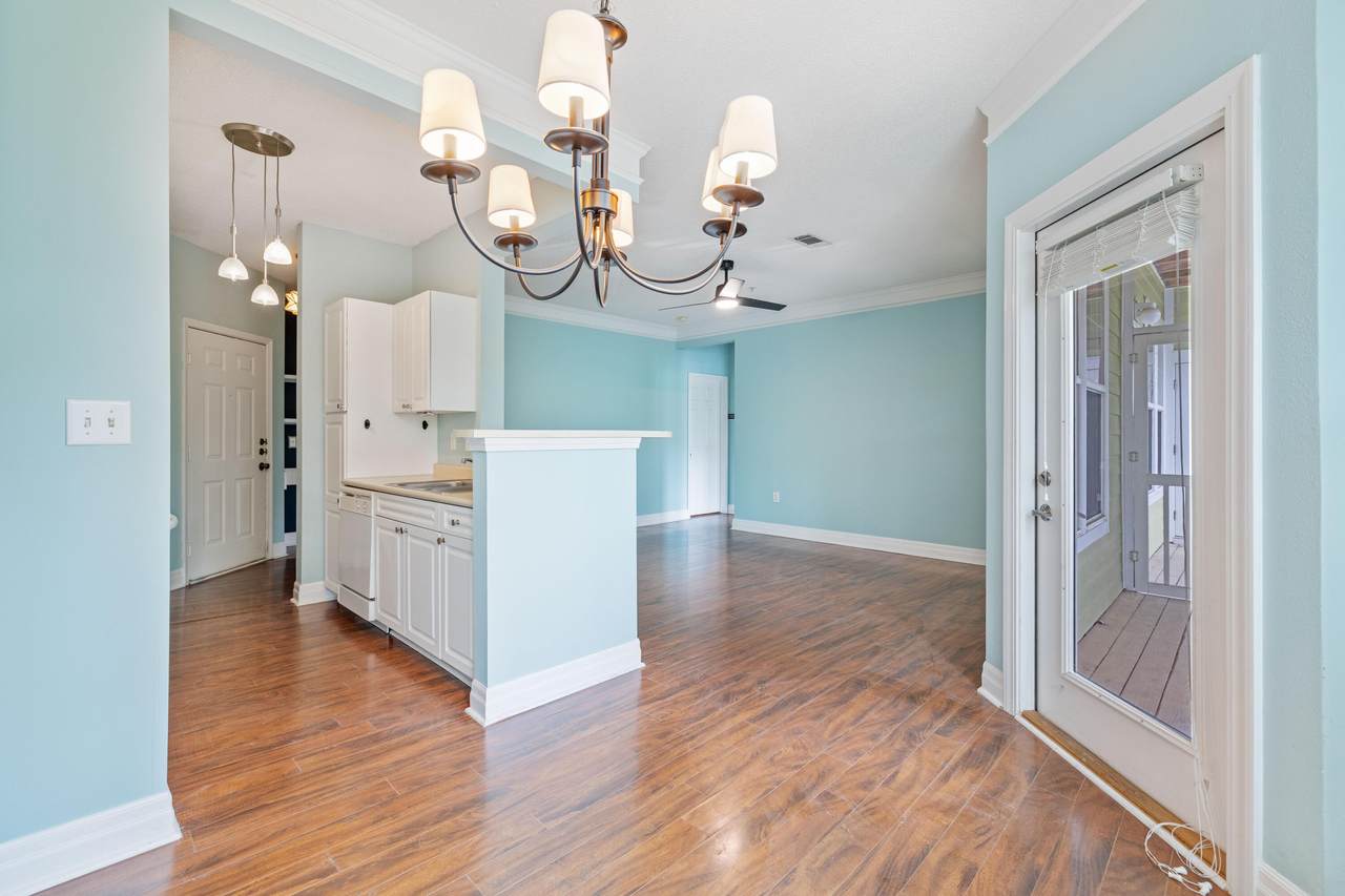2322 Chatelain Way - Photo 1