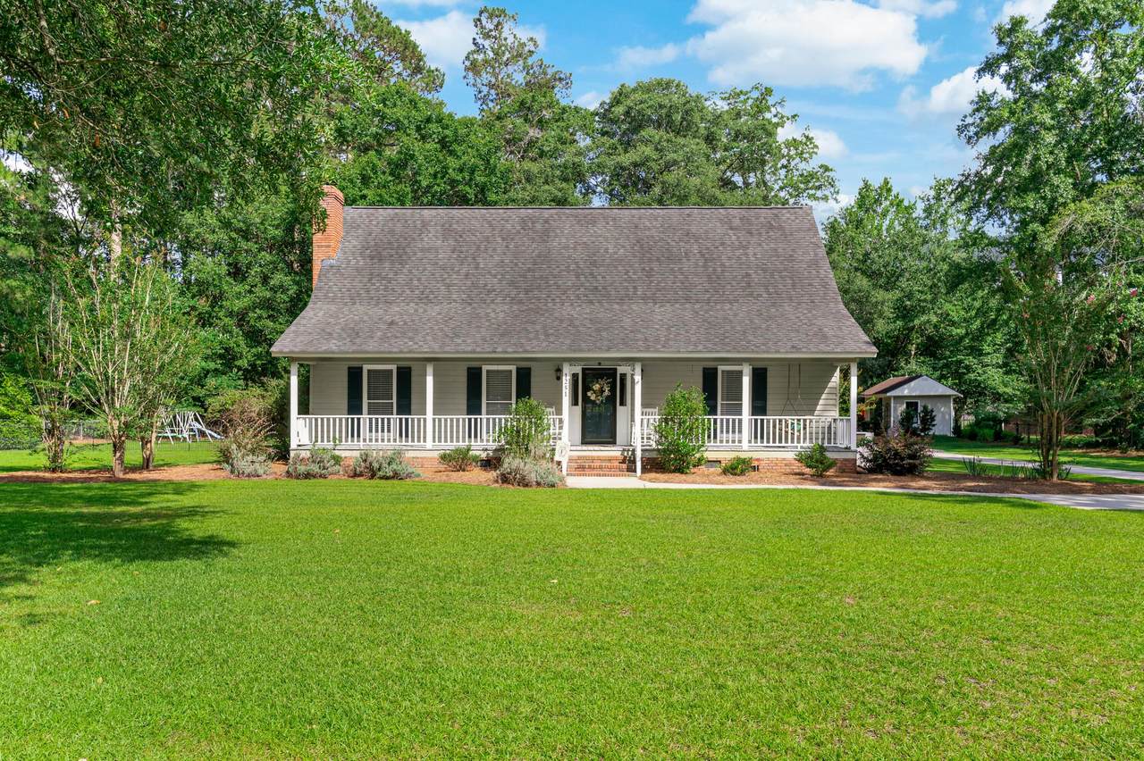 1251 Huntington Drive - Photo 1