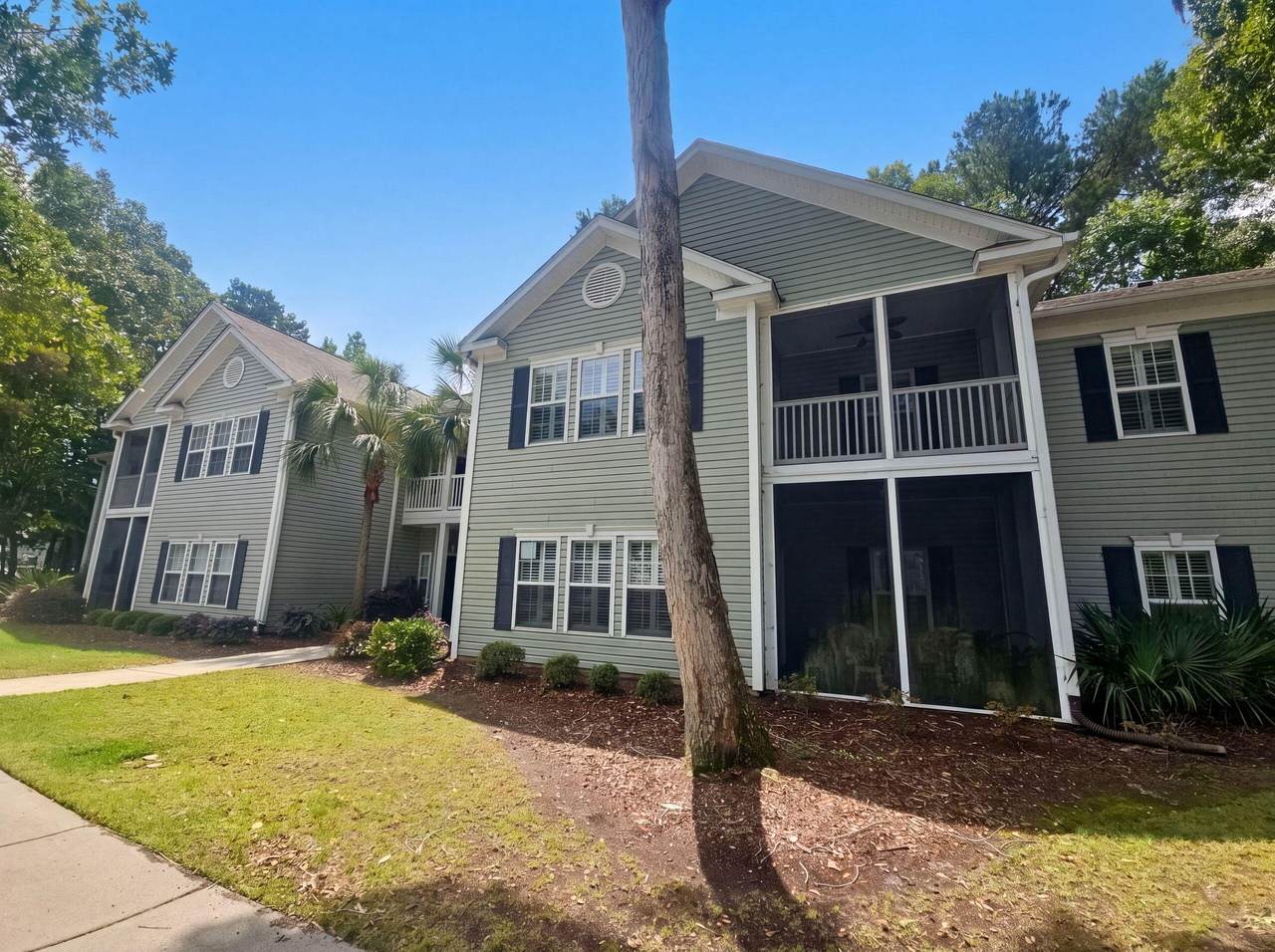 906 Marymont Lane - Photo 1