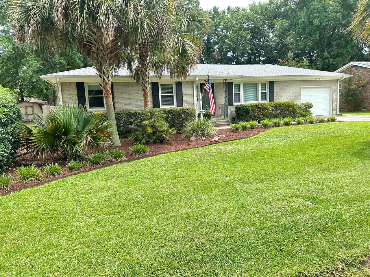 2039 Bishop Drive - Photo 1