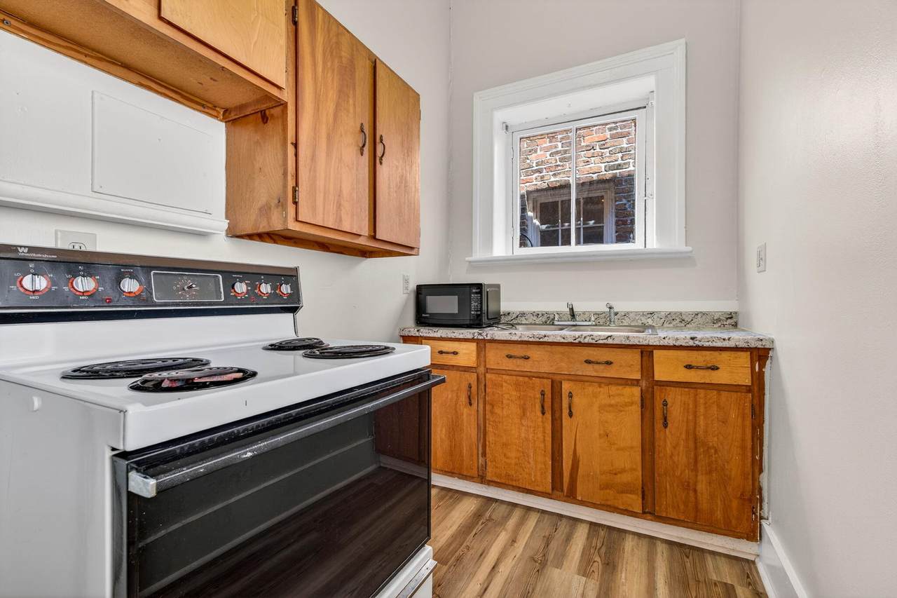 335 King Street - Photo 1