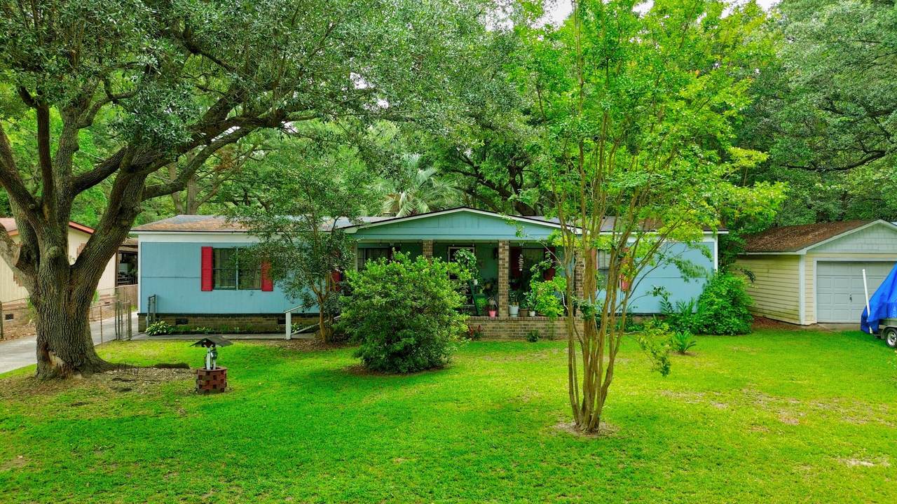 108 Water Way - Photo 1