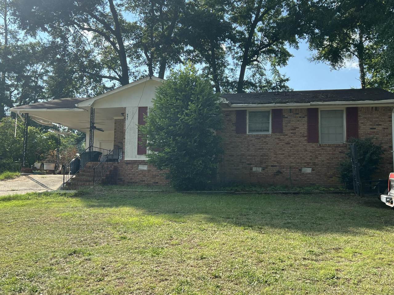 497 Azalea Drive - Photo 1