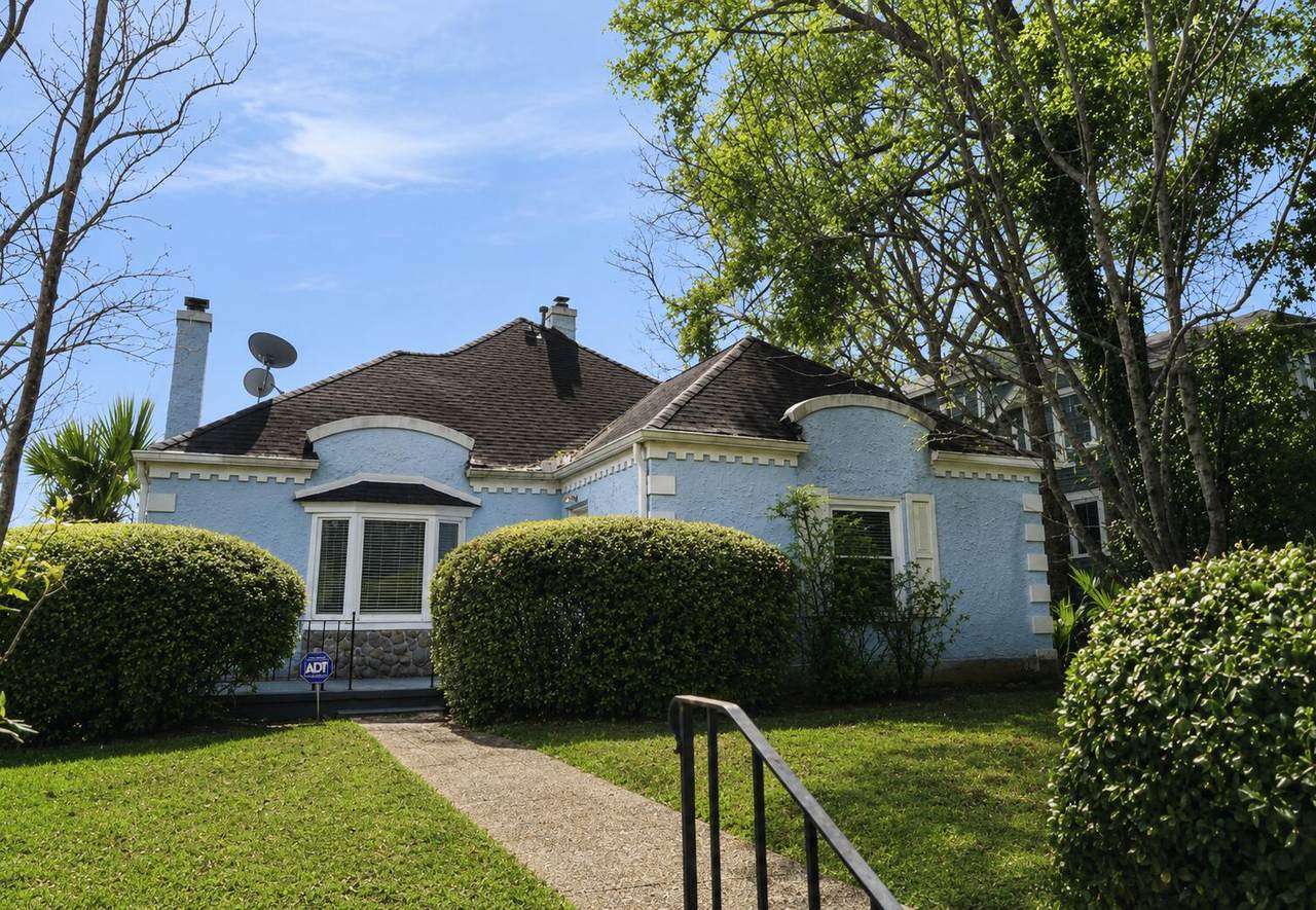 61 Gordon Street - Photo 1
