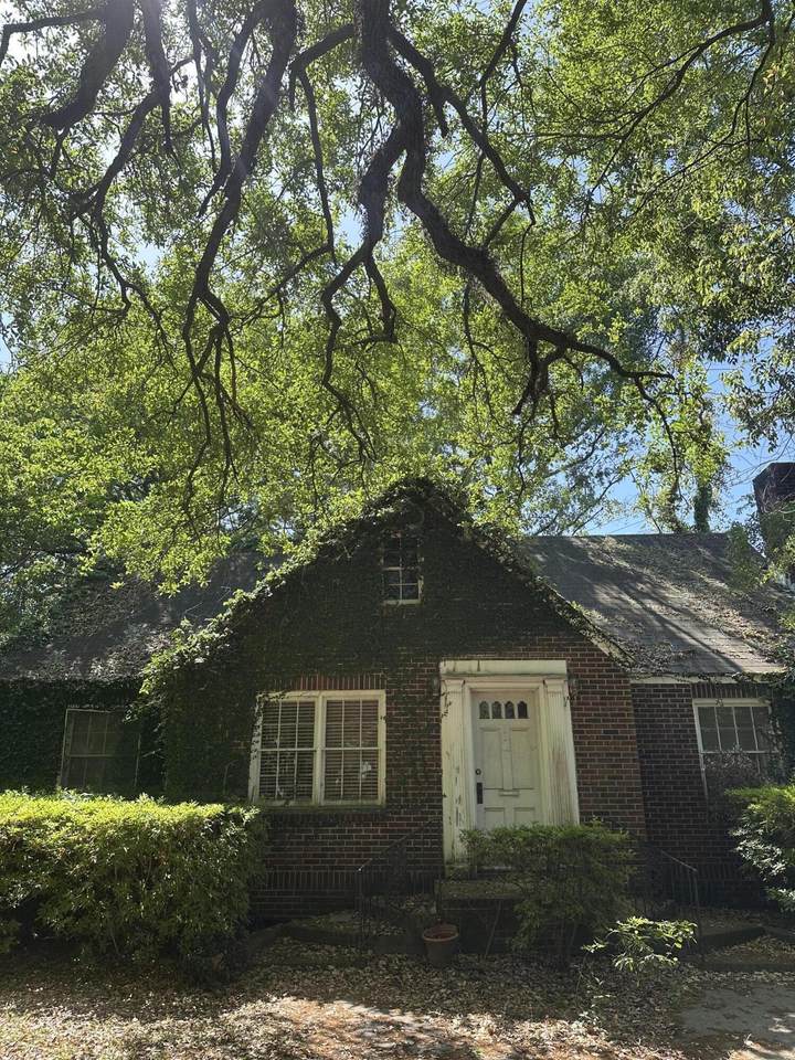 https://bt-photos.global.ssl.fastly.net/charleston/1280_boomver_1_26019384-2.jpg