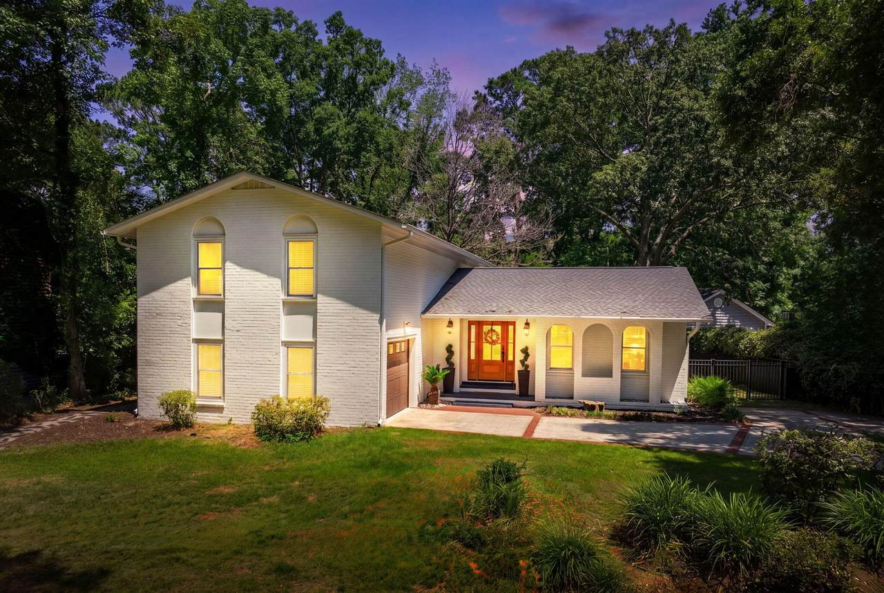 1055 Royalist Road - Photo 1