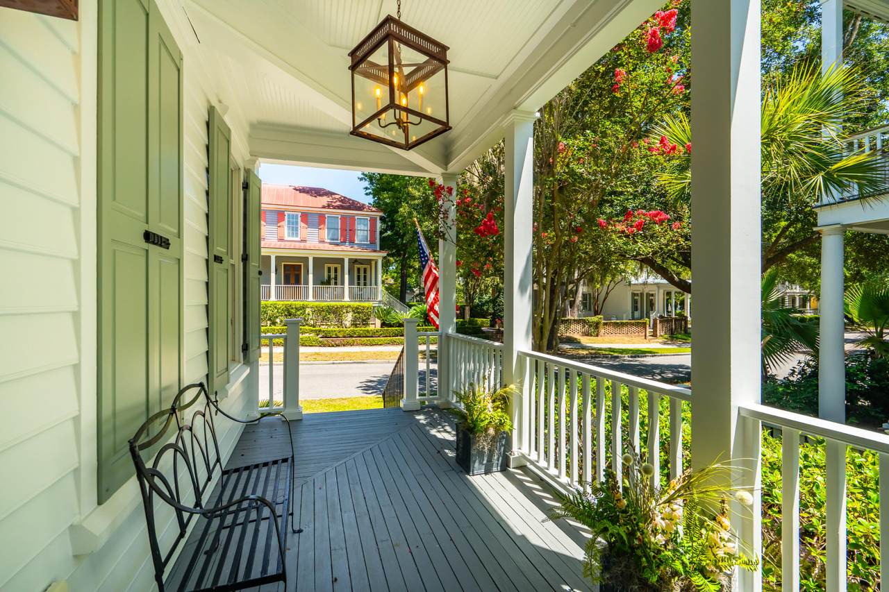 https://bt-photos.global.ssl.fastly.net/charleston/1280_boomver_1_26019469-2.jpg