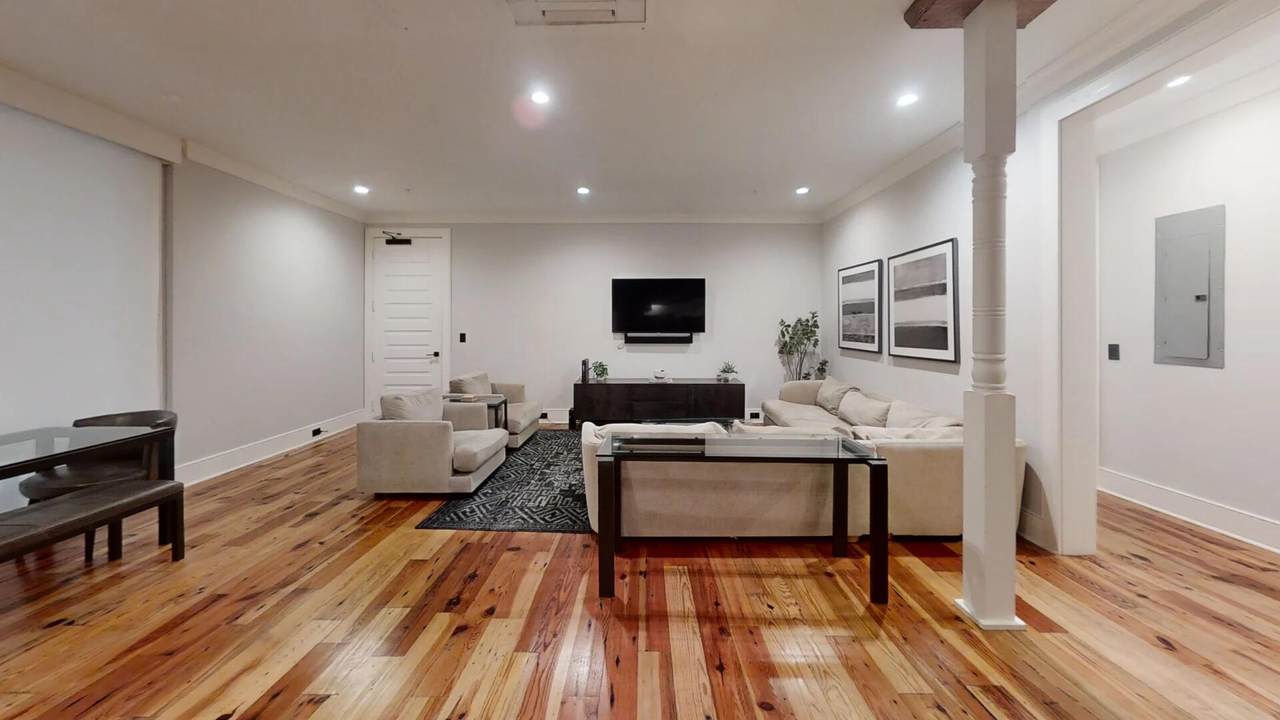 288 King Street - Photo 1