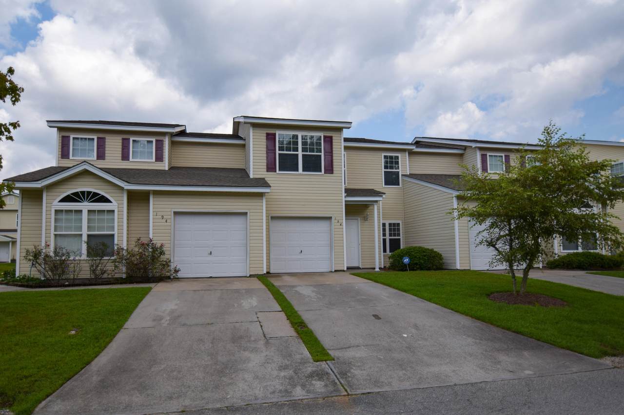 196 Grand Oaks Drive - Photo 1