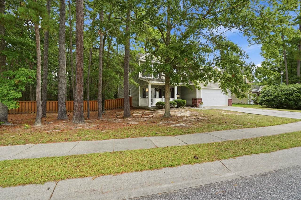 210 Breckingridge Drive - Photo 1