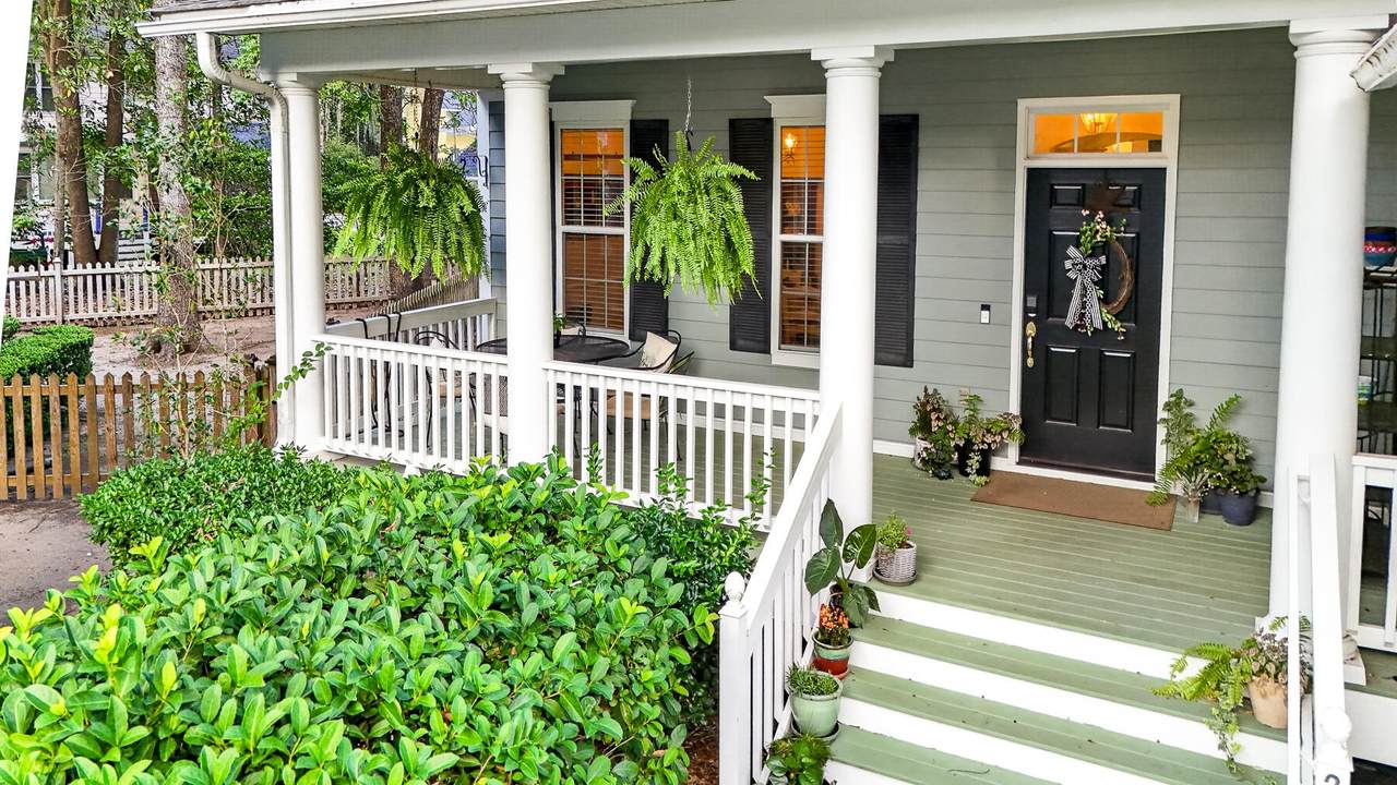 https://bt-photos.global.ssl.fastly.net/charleston/1280_boomver_1_26019937-2.jpg