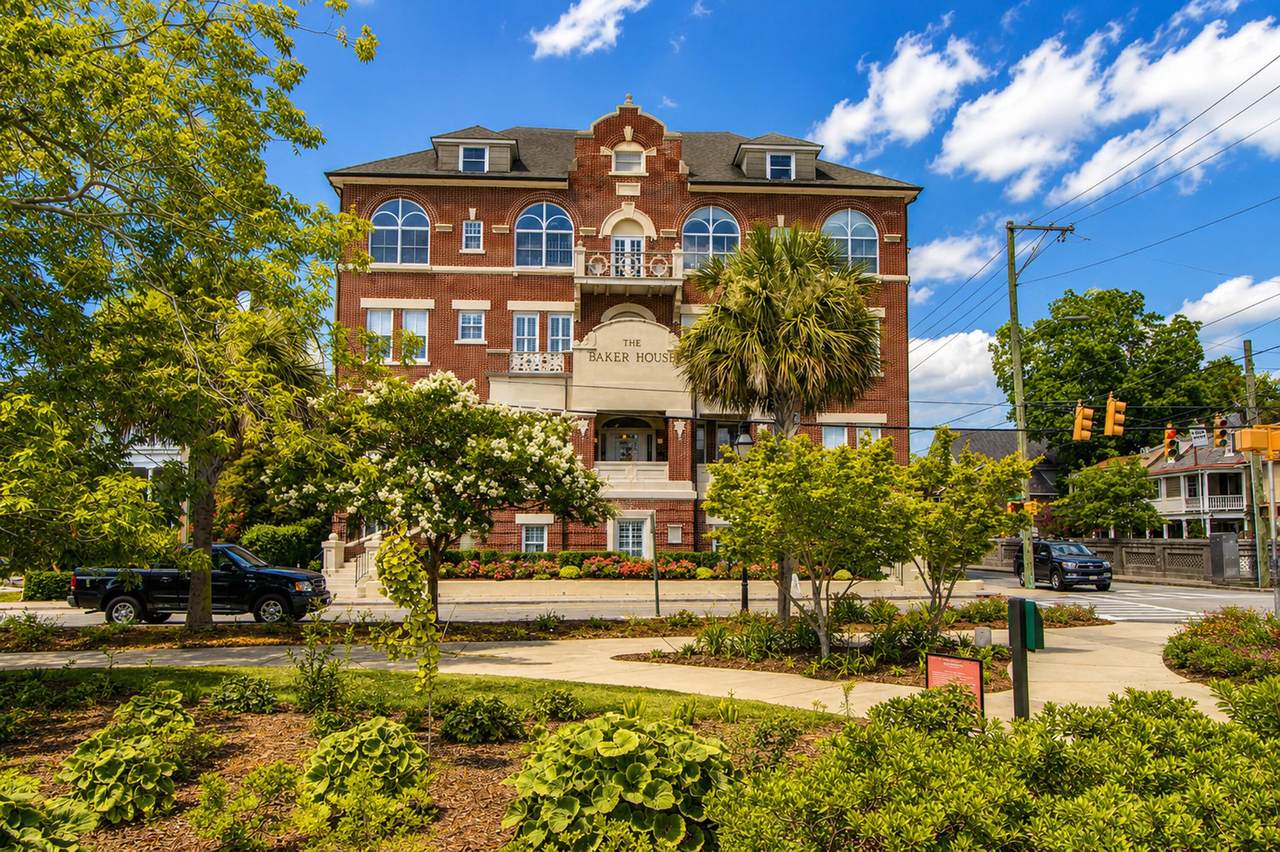 55 Ashley Avenue - Photo 1