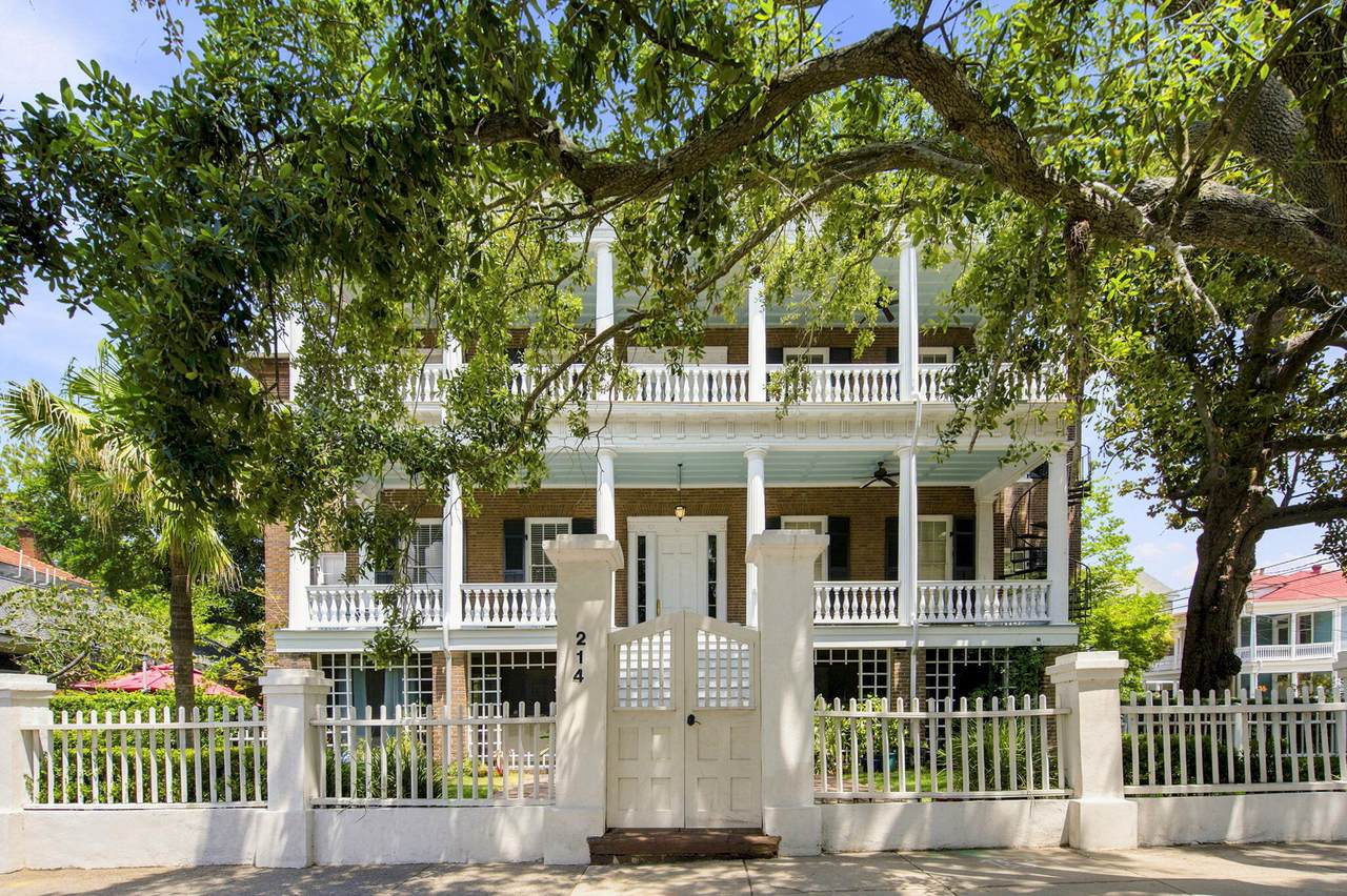 214 Calhoun Street - Photo 1