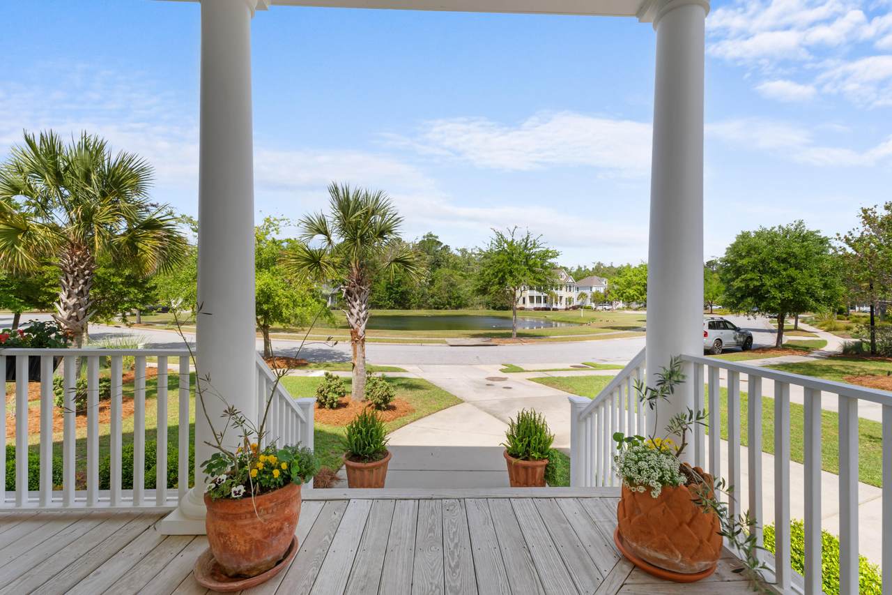 https://bt-photos.global.ssl.fastly.net/charleston/1280_boomver_1_26020072-2.jpg