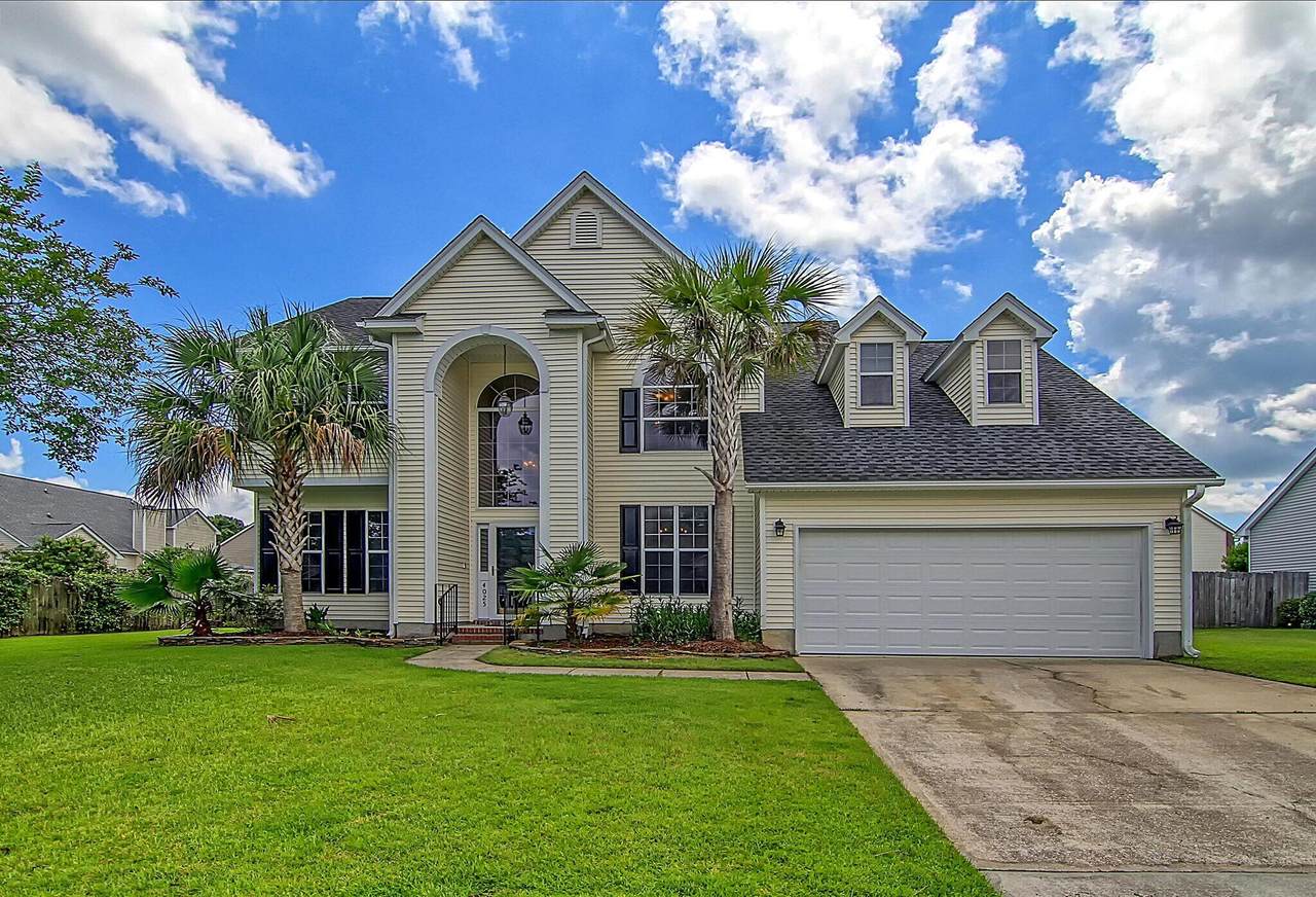 4025 Laurelwood Drive - Photo 1