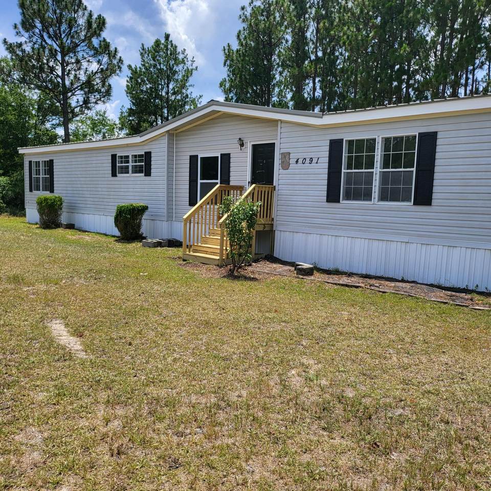 4091 Columbia Highway - Photo 1