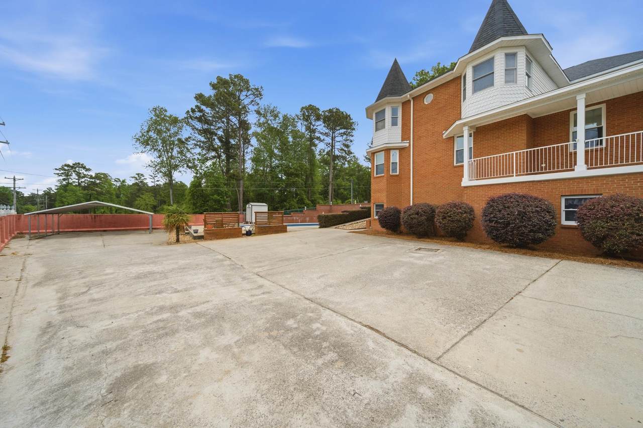 https://bt-photos.global.ssl.fastly.net/charleston/1280_boomver_1_26020256-2.jpg
