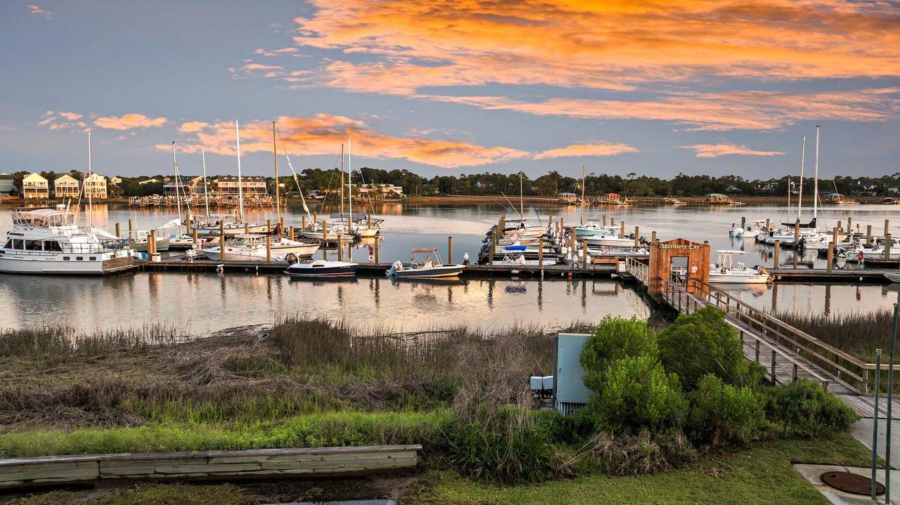 https://bt-photos.global.ssl.fastly.net/charleston/1280_boomver_1_26020482-2.jpg