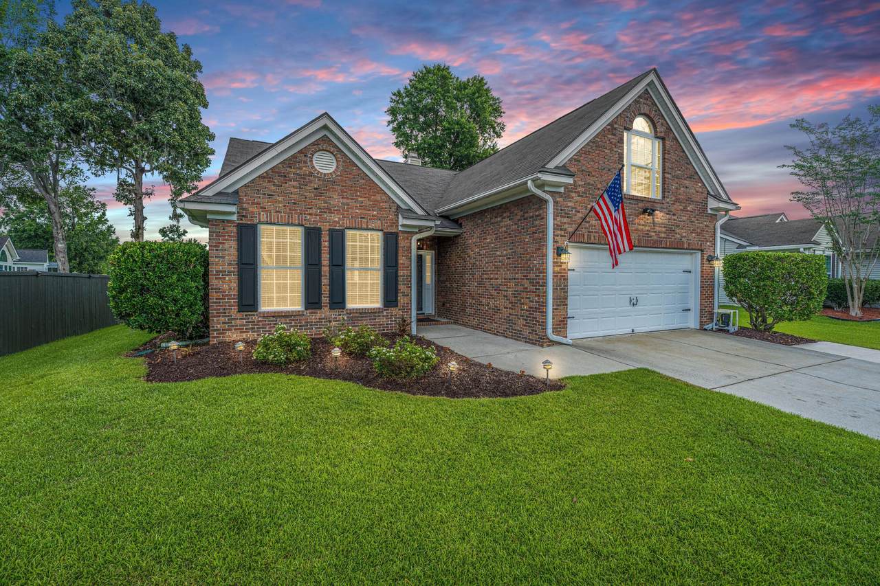 106 Cabrill Drive - Photo 1