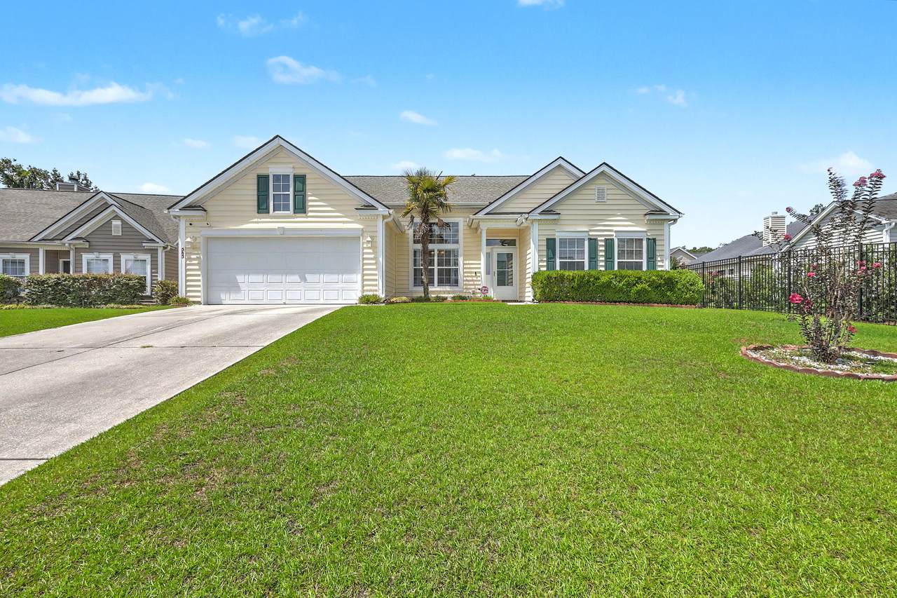583 Ivy Circle - Photo 1