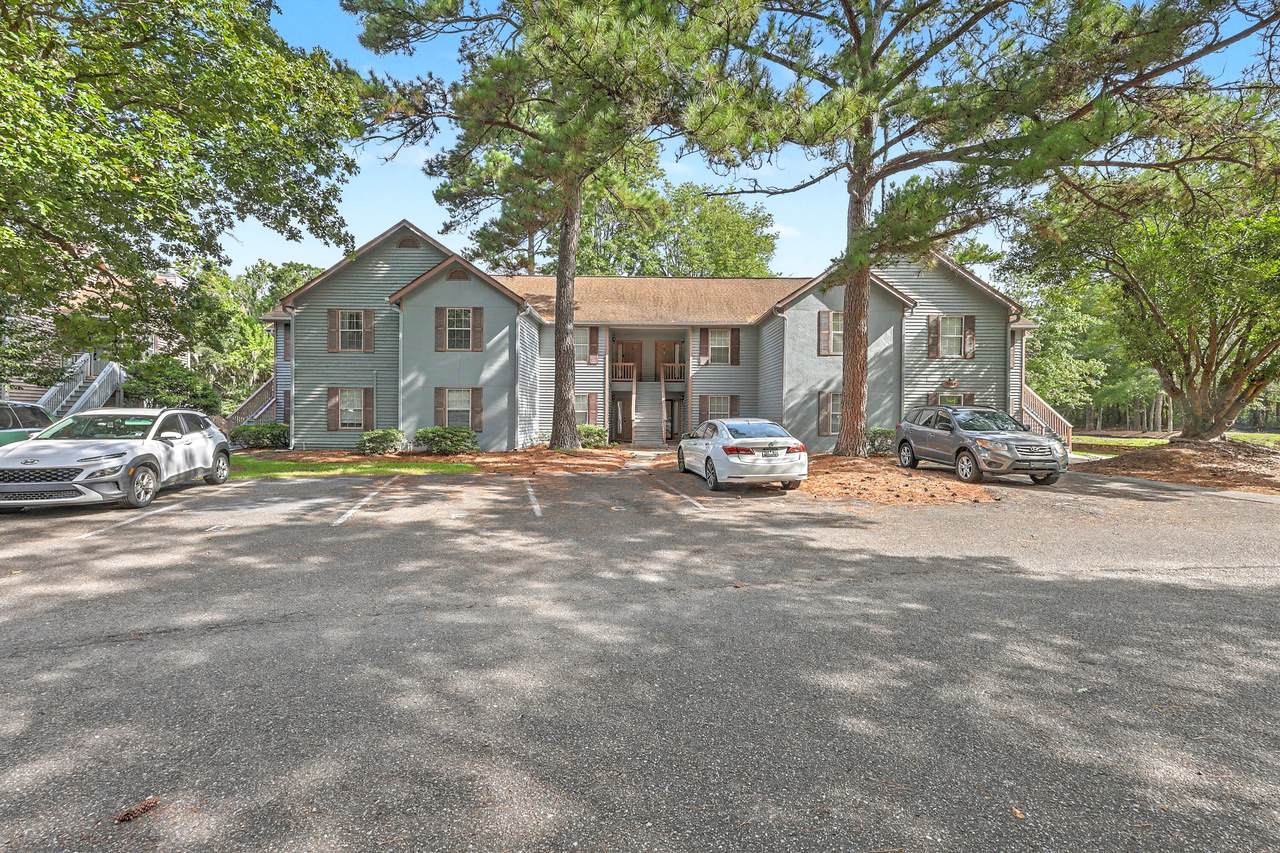 7910 Parklane Court - Photo 1