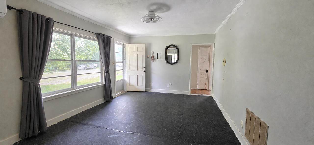 https://bt-photos.global.ssl.fastly.net/charleston/1280_boomver_1_26021446-2.jpg