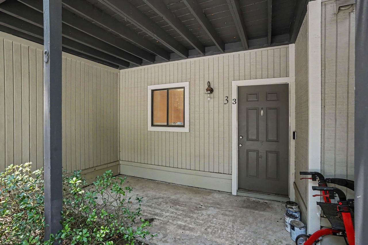 https://bt-photos.global.ssl.fastly.net/charleston/1280_boomver_1_26021818-2.jpg