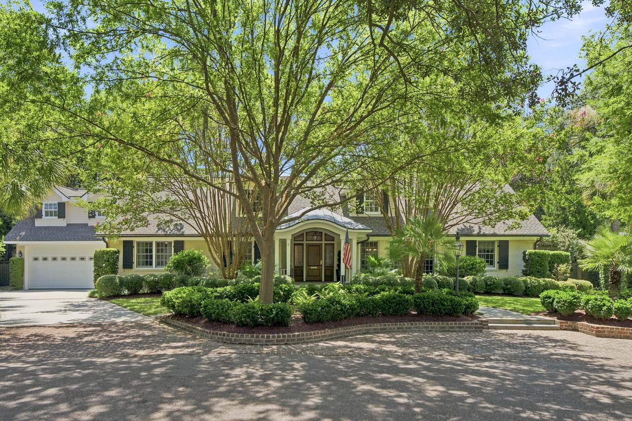 7 Cochran Court - Photo 1
