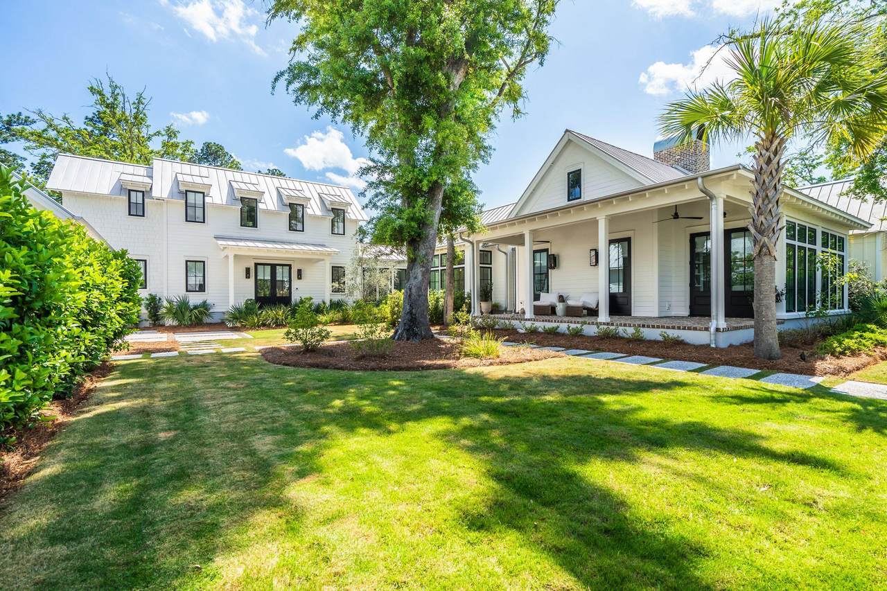 321 Bayley Road - Photo 1