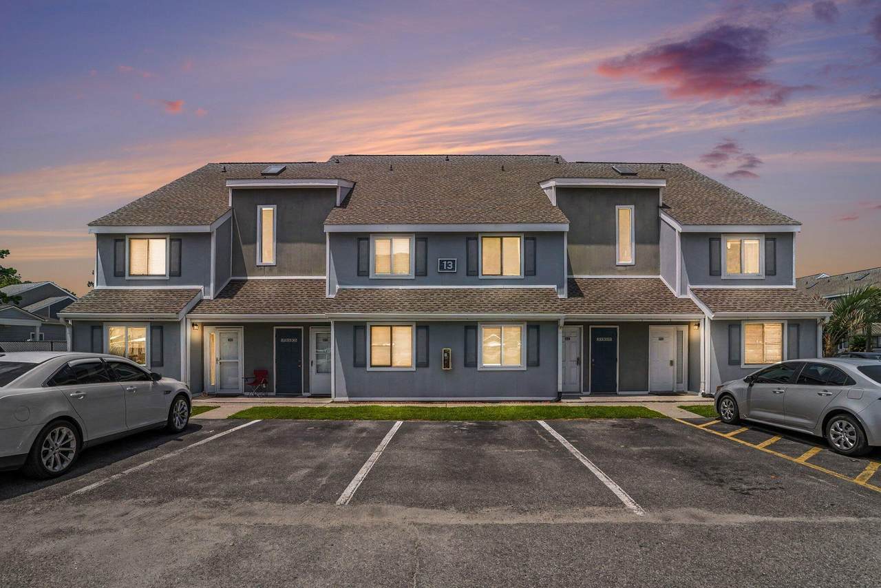 1891 Colony Drive - Photo 1