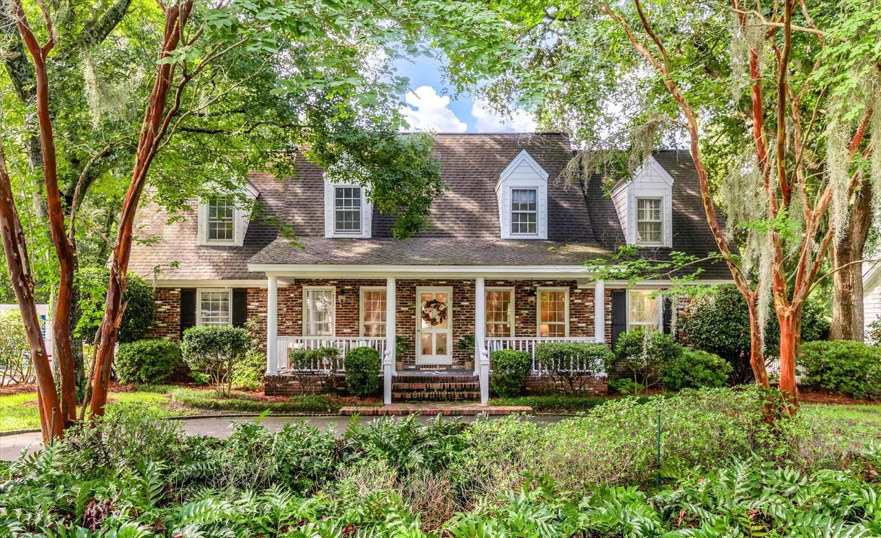 975 Harbortowne Road - Photo 1