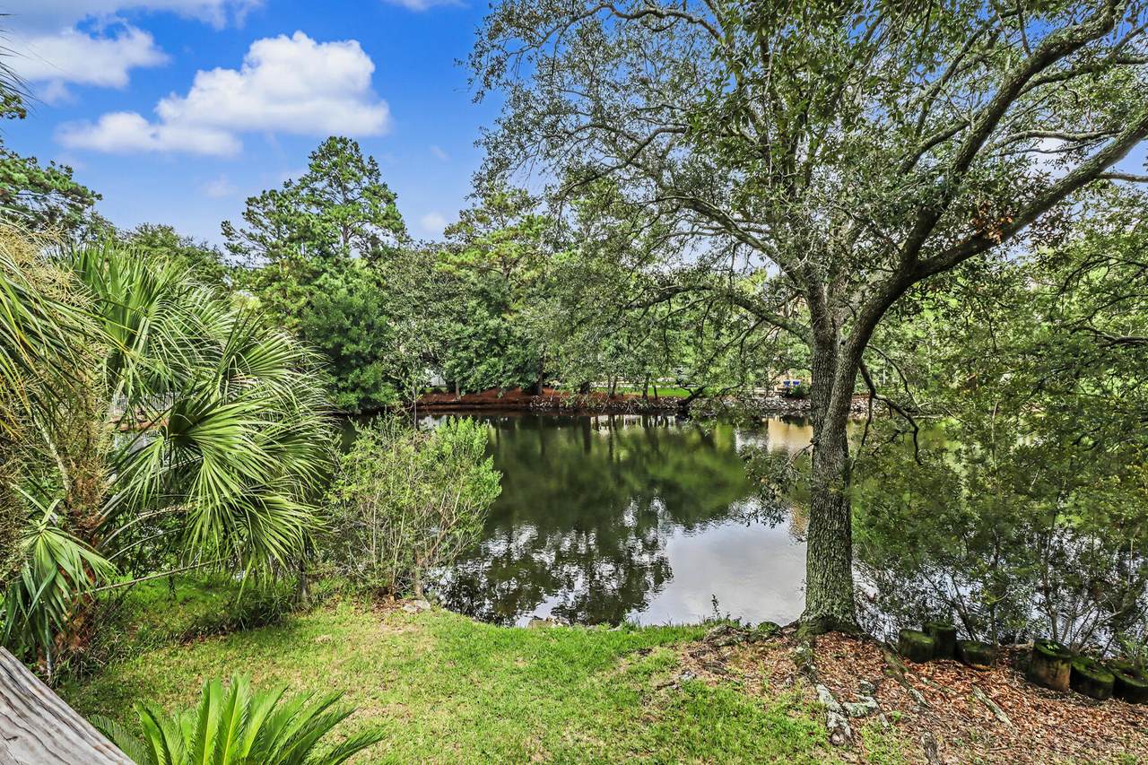 https://bt-photos.global.ssl.fastly.net/charleston/1280_boomver_1_26022527-2.jpg