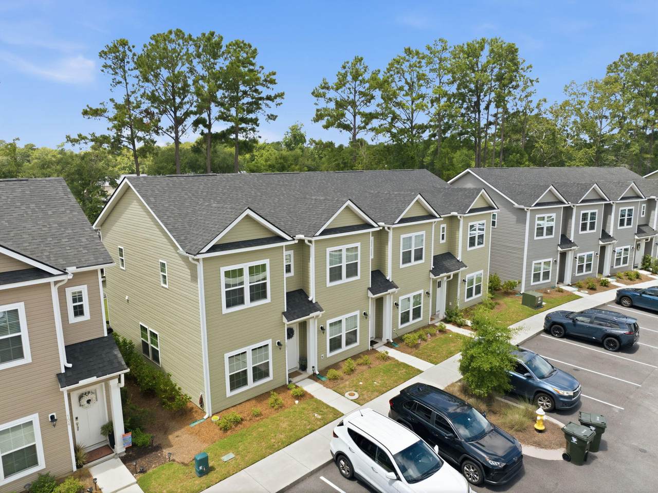 https://bt-photos.global.ssl.fastly.net/charleston/1280_boomver_1_26022632-2.jpg