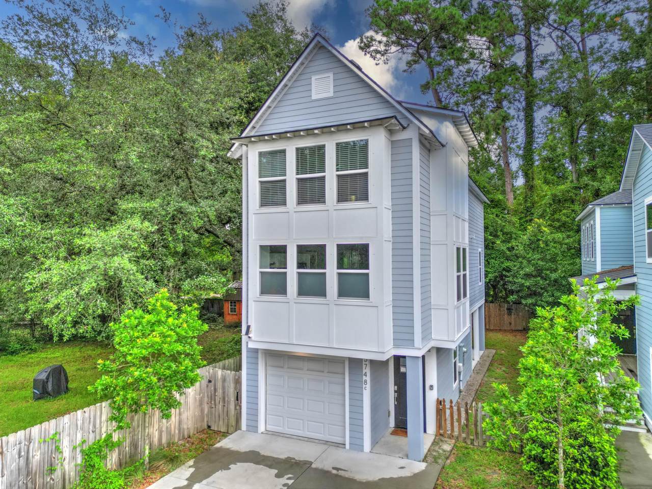 5748 Pilgrim Avenue - Photo 1