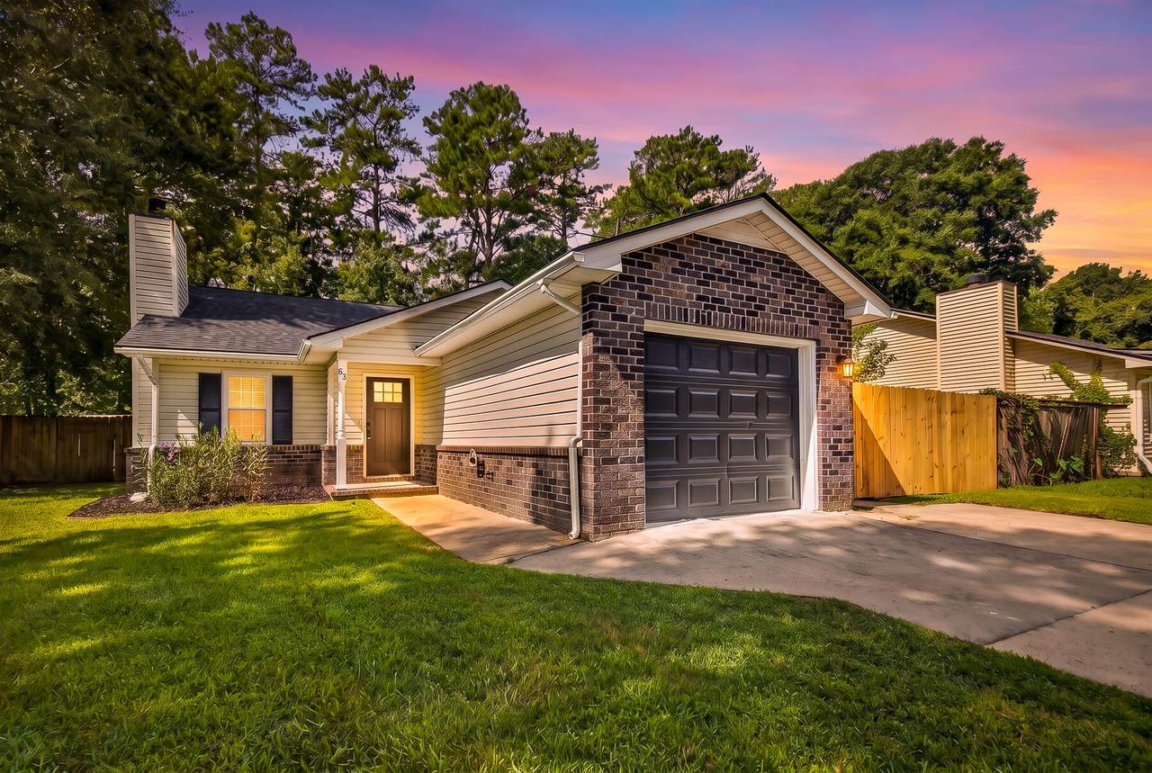 83 Four Iron Court - Photo 1