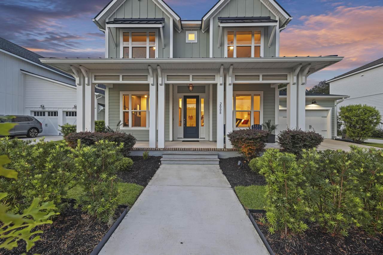 https://bt-photos.global.ssl.fastly.net/charleston/1280_boomver_1_26022990-2.jpg