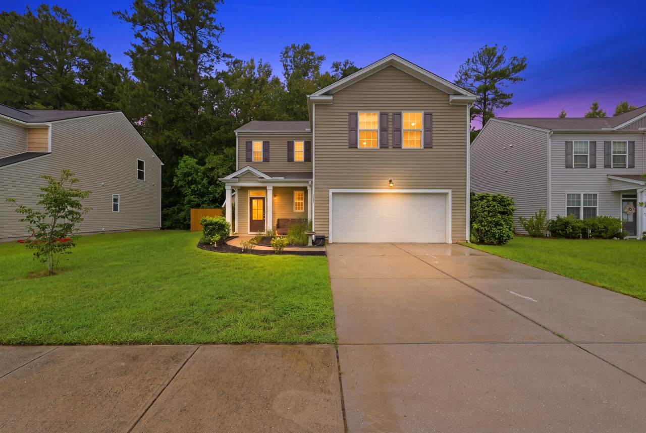 131 Stoney Creek Way - Photo 1