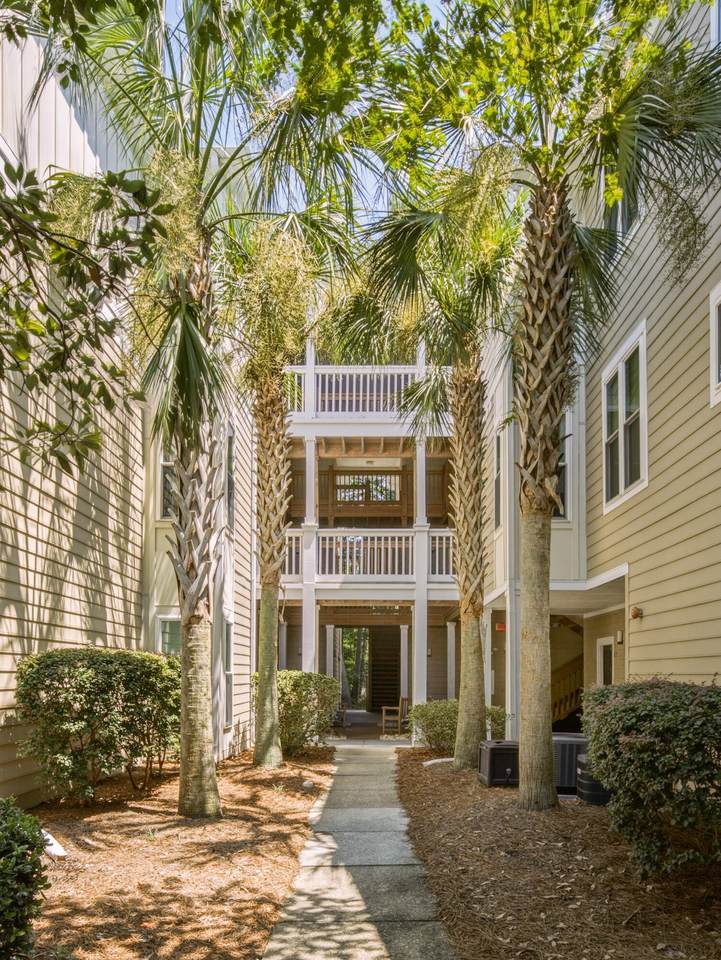 https://bt-photos.global.ssl.fastly.net/charleston/1280_boomver_1_26023115-2.jpg