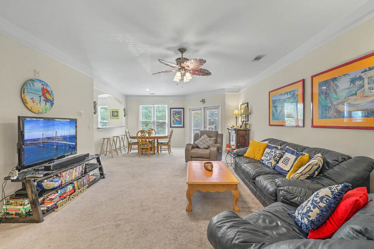 https://bt-photos.global.ssl.fastly.net/charleston/1280_boomver_1_26023242-2.jpg