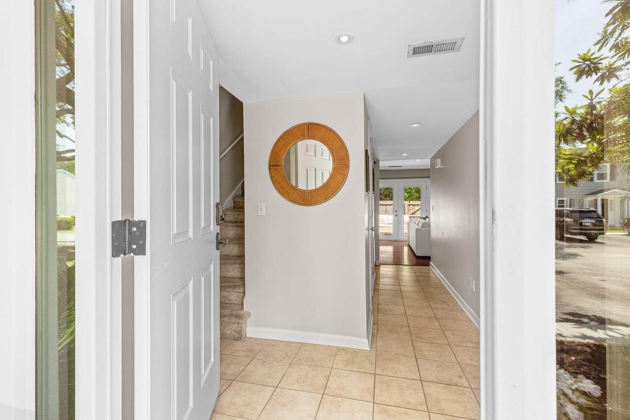https://bt-photos.global.ssl.fastly.net/charleston/1280_boomver_1_26023245-2.jpg